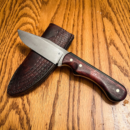 U7 Utility knife in laminated wood (cherry, oak, walnut)